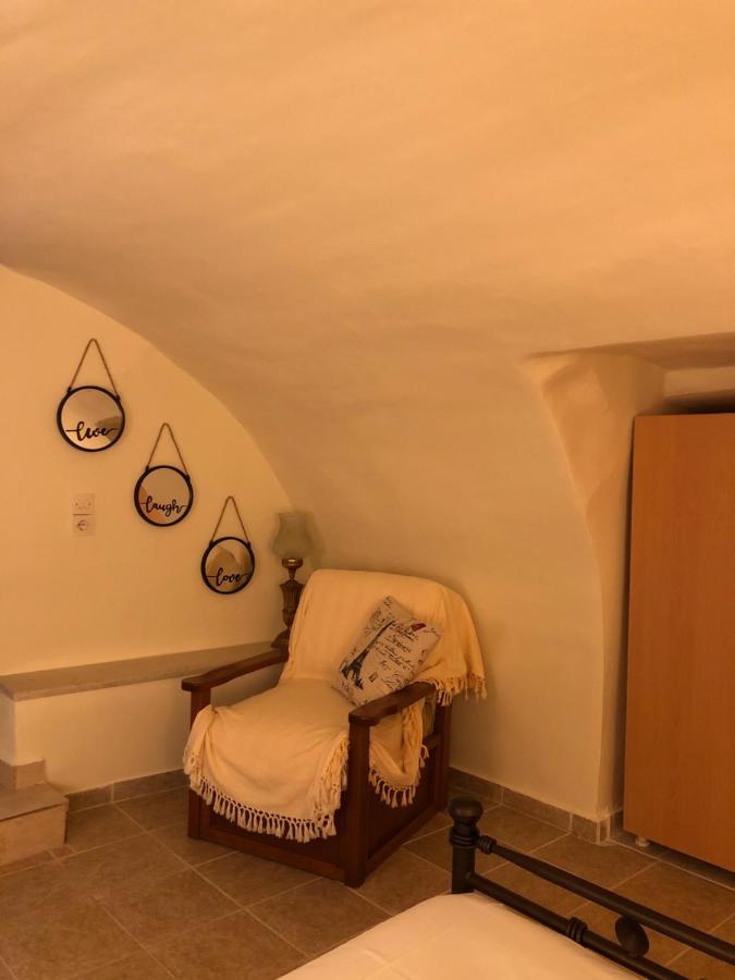 ÁlikaKamares Cave House 3アパートメント エクステリア 写真