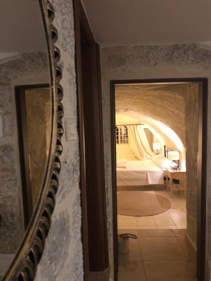 ÁlikaKamares Cave House 3アパートメント エクステリア 写真